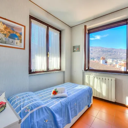 Laura's Cozy Apartment Stresa Center - Happy Rentals *