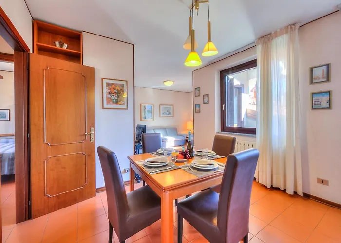 Laura's Cozy Center - Happy Appartamento