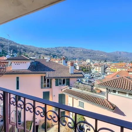 Laura's Cozy Center - Happy 公寓 *